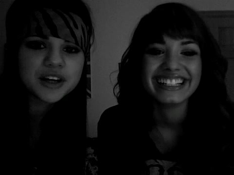 Demi Lovato and Selena Gomez vlog #2 736