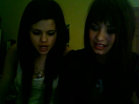 Demi Lovato and Selena Gomez vlog 1550 - Demilush and Selena Gomez Vlog Part oo4