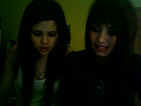 Demi Lovato and Selena Gomez vlog 1552 - Demilush and Selena Gomez Vlog Part oo4