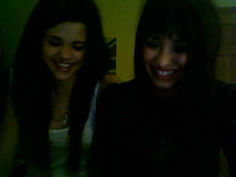Demi Lovato and Selena Gomez vlog 1589