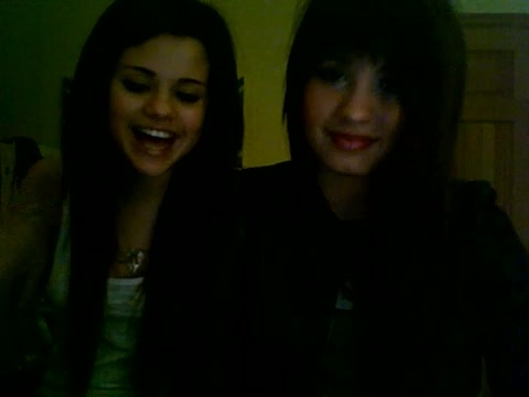 Demi Lovato and Selena Gomez vlog 1120 - Demilush and Selena Gomez Vlog Part oo3