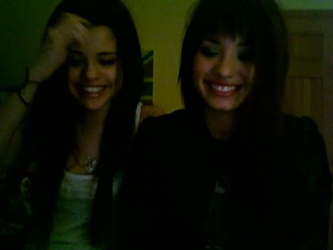 Demi Lovato and Selena Gomez vlog 1172 - Demilush and Selena Gomez Vlog Part oo3