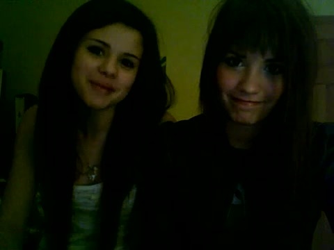 Demi Lovato and Selena Gomez vlog 1685 - Demilush and Selena Gomez Vlog Part oo4