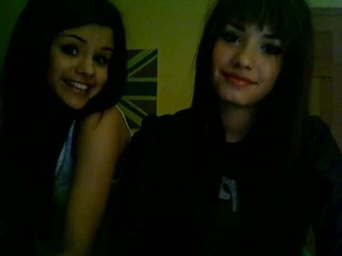 Demi Lovato and Selena Gomez vlog 690