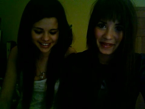 Demi Lovato and Selena Gomez vlog 1697 - Demilush and Selena Gomez Vlog Part oo4