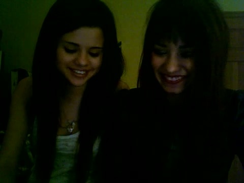 Demi Lovato and Selena Gomez vlog 1705 - Demilush and Selena Gomez Vlog Part oo4