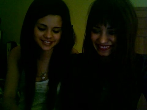 Demi Lovato and Selena Gomez vlog 1708 - Demilush and Selena Gomez Vlog Part oo4