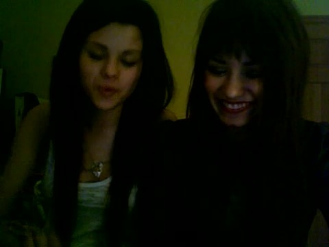 Demi Lovato and Selena Gomez vlog 1710 - Demilush and Selena Gomez Vlog Part oo4