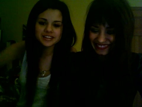 Demi Lovato and Selena Gomez vlog 1714 - Demilush and Selena Gomez Vlog Part oo4