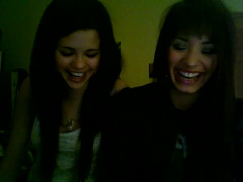 Demi Lovato and Selena Gomez vlog 1731 - Demilush and Selena Gomez Vlog Part oo4