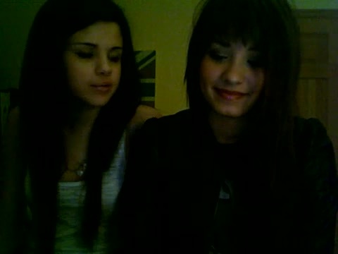 Demi Lovato and Selena Gomez vlog 1224