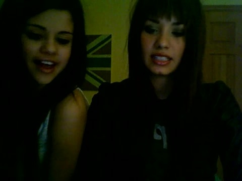 Demi Lovato and Selena Gomez vlog 742