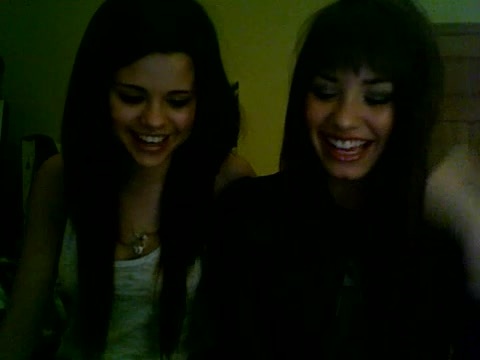 Demi Lovato and Selena Gomez vlog 1757 - Demilush and Selena Gomez Vlog Part oo4
