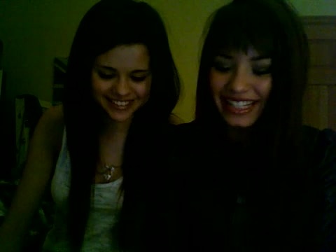 Demi Lovato and Selena Gomez vlog 1773 - Demilush and Selena Gomez Vlog Part oo4