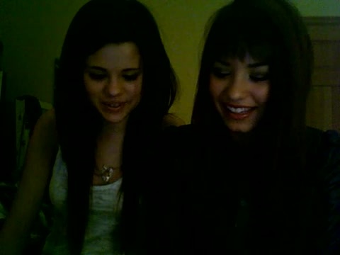 Demi Lovato and Selena Gomez vlog 1781 - Demilush and Selena Gomez Vlog Part oo4
