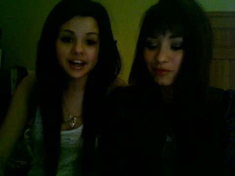Demi Lovato and Selena Gomez vlog 1808 - Demilush and Selena Gomez Vlog Part oo4
