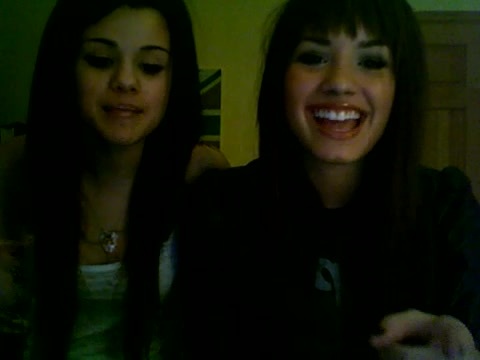 Demi Lovato and Selena Gomez vlog 872