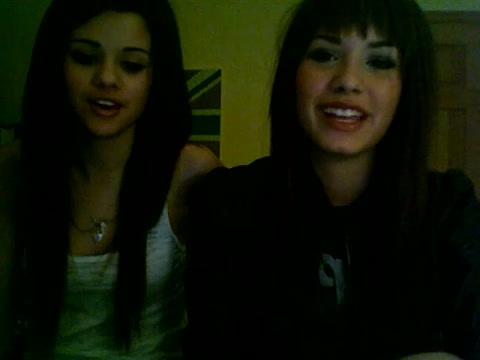 Demi Lovato and Selena Gomez vlog 887