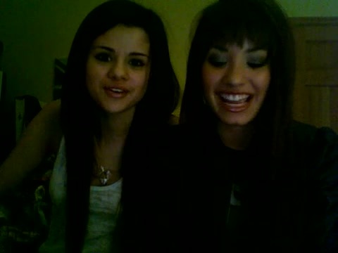 Demi Lovato and Selena Gomez vlog 1898