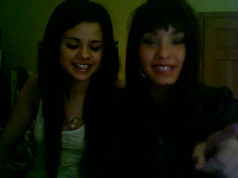 Demi Lovato and Selena Gomez vlog 1903