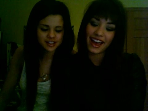 Demi Lovato and Selena Gomez vlog 1947