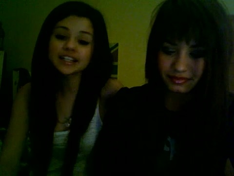 Demi Lovato and Selena Gomez vlog 1452