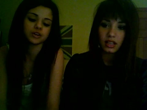 Demi Lovato and Selena Gomez vlog 2536