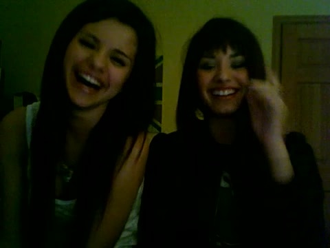 Demi Lovato and Selena Gomez vlog 2642