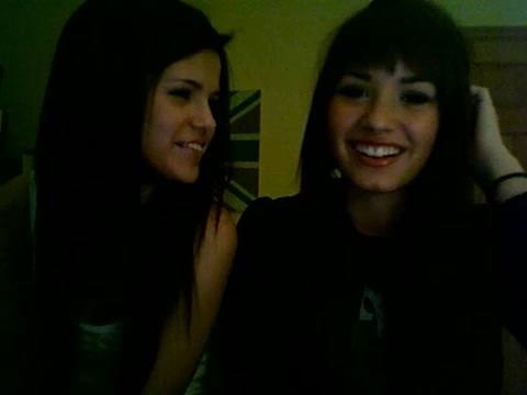 Demi Lovato and Selena Gomez vlog 2654 - Demilush and Selena Gomez Vlog Part oo7