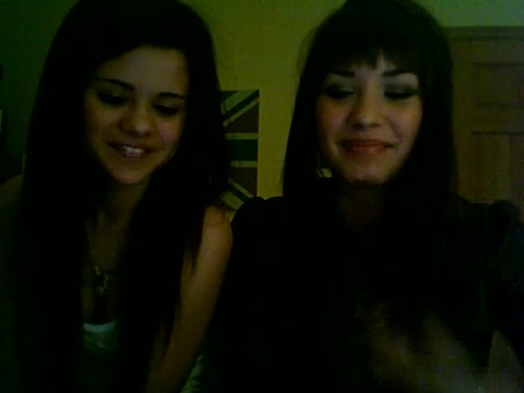 Demi Lovato and Selena Gomez vlog 2661