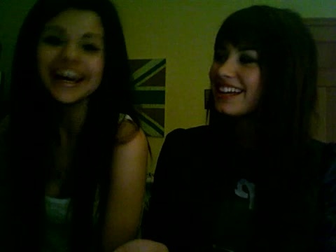 Demi Lovato and Selena Gomez vlog 3678 Demi Lovato and Selena Gomez vlog 3678
