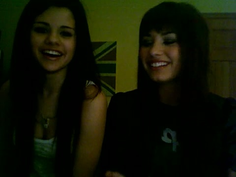 Demi Lovato and Selena Gomez vlog 3695 Demi Lovato and Selena Gomez vlog 3695