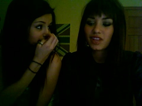 Demi Lovato and Selena Gomez vlog 2719