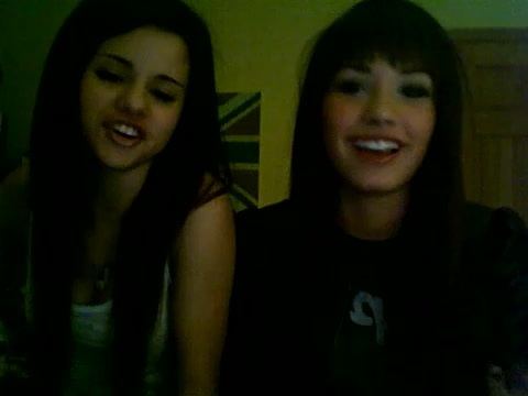 Demi Lovato and Selena Gomez vlog 3739 Demi Lovato and Selena Gomez vlog 3739