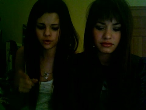 Demi Lovato and Selena Gomez vlog 2311