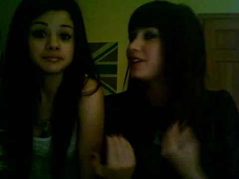 Demi Lovato and Selena Gomez vlog 3768 Demi Lovato and Selena Gomez vlog 3768
