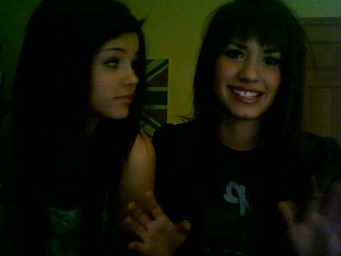 Demi Lovato and Selena Gomez vlog 3235