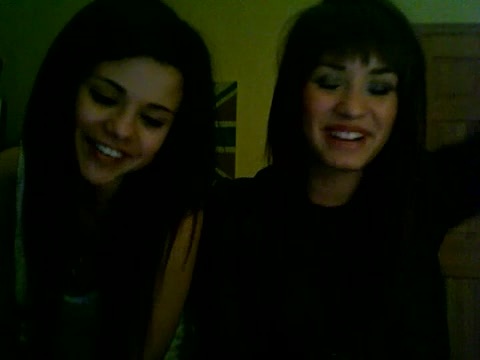 Demi Lovato and Selena Gomez vlog 2805