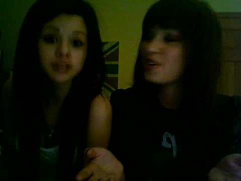 Demi Lovato and Selena Gomez vlog 3267