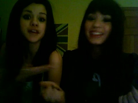 Demi Lovato and Selena Gomez vlog 3272