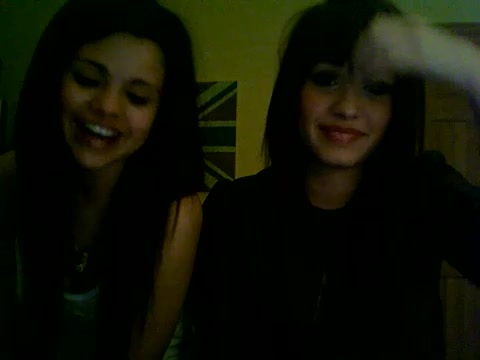 Demi Lovato and Selena Gomez vlog 2823