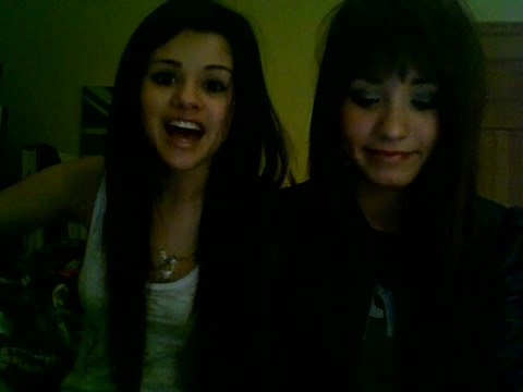 Demi Lovato and Selena Gomez vlog 2418