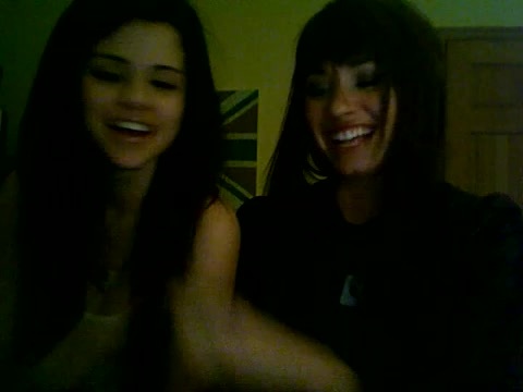 Demi Lovato and Selena Gomez vlog 3320