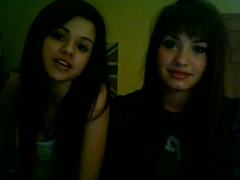Demi Lovato and Selena Gomez vlog 3912