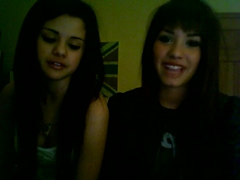 Demi Lovato and Selena Gomez vlog 3339
