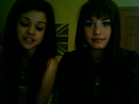 Demi Lovato and Selena Gomez vlog 2872