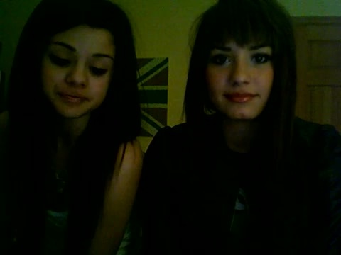 Demi Lovato and Selena Gomez vlog 2880