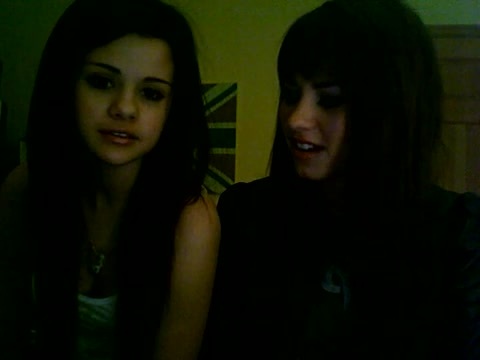 Demi Lovato and Selena Gomez vlog 3351