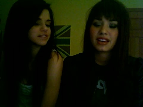 Demi Lovato and Selena Gomez vlog 3972