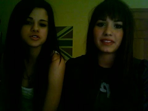 Demi Lovato and Selena Gomez vlog 3977